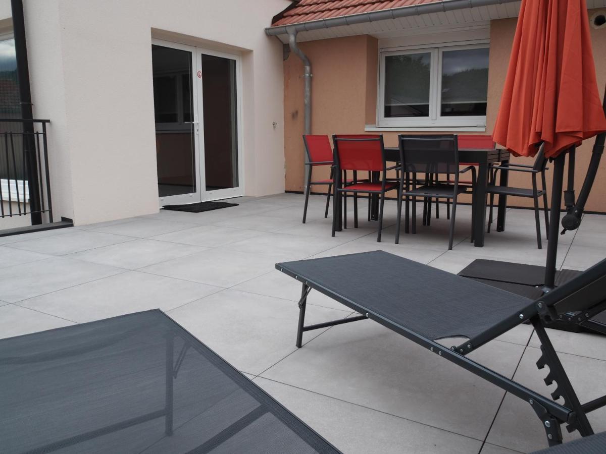 Gite Le Renouveau Avec Jacuzzi Privatif Ban-de-Laveline ภายนอก รูปภาพ
